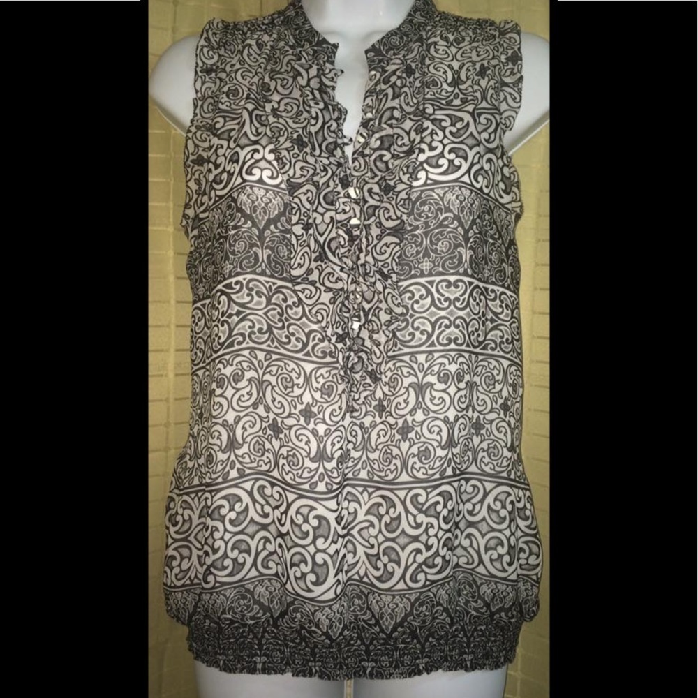 White House Black Market Size XS​​​​​​